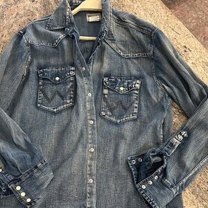 Wrangler Blue Denim Western Shirt